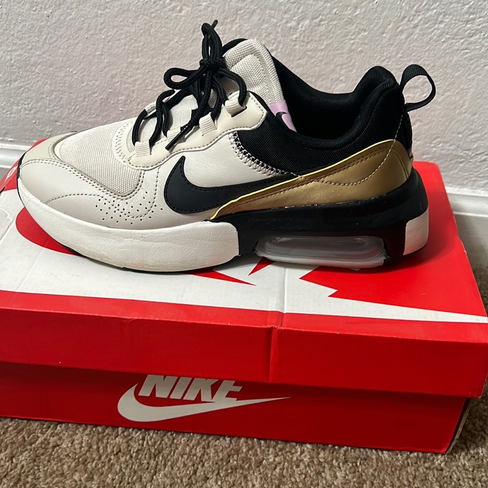 Air max Verona size 7.5